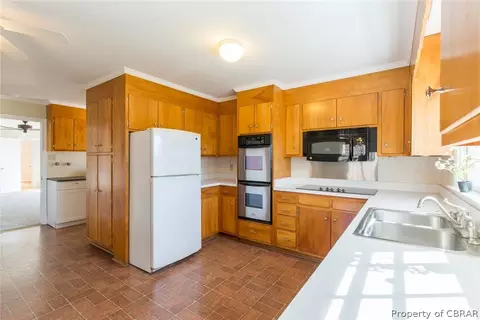 3641 Weems Rd, Weems, VA 22576 photo 21