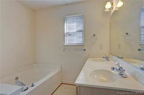12 Battle Rd, Hampton, VA 23666 photo 15