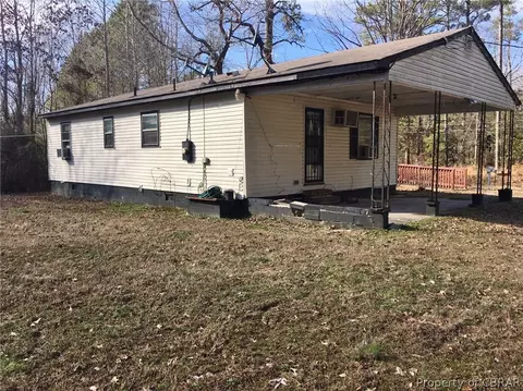 4912 Fletcher Rd, Gloucester, VA 23061 photo 5