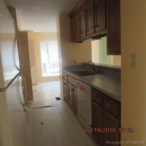 7158 Deacon Rd, Gloucester, VA 23061 photo 9