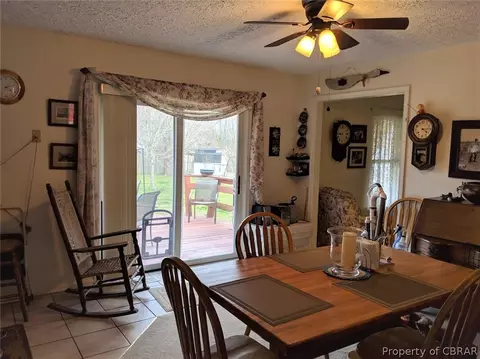7707 Curtis Dr, Gloucester, VA 23061 photo 10