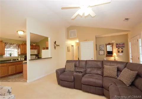 4887 Turks Ferry Rd, Gloucester, VA 23061 photo 9