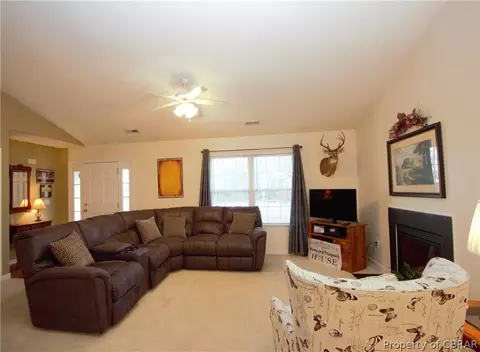 4887 Turks Ferry Rd, Gloucester, VA 23061 photo 7