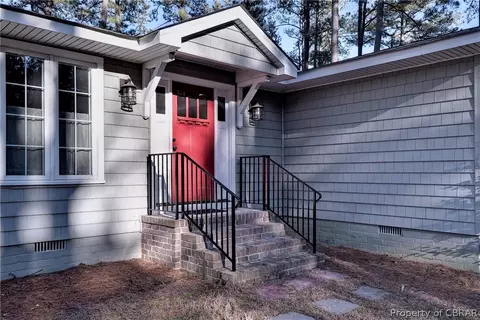 5419 Mobjack Rd, Gloucester, VA 23061 photo 2