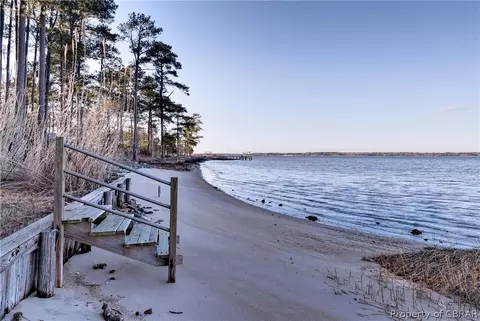 5419 Mobjack Rd, Gloucester, VA 23061 photo 41
