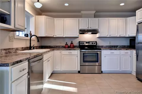 5419 Mobjack Rd, Gloucester, VA 23061 photo 17