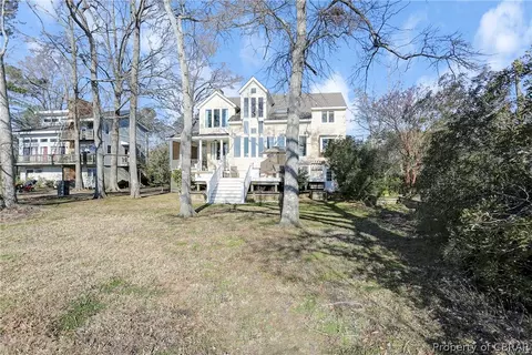 4101 S Riverside Dr, Lanexa, VA 23089 photo 6