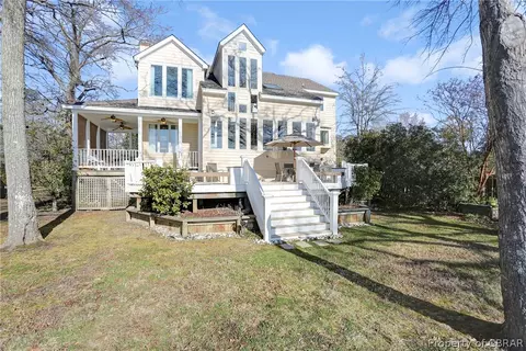 4101 S Riverside Dr, Lanexa, VA 23089 photo 3
