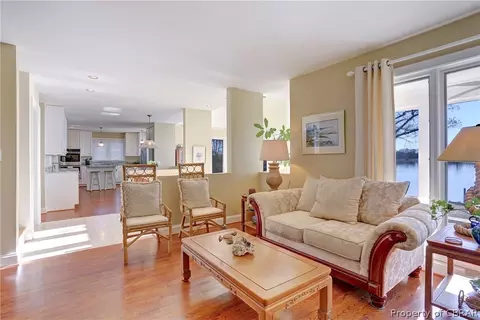 4101 S Riverside Dr, Lanexa, VA 23089 photo 12