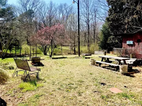 2575 Regent Rd, Topping, VA 23169 photo 25