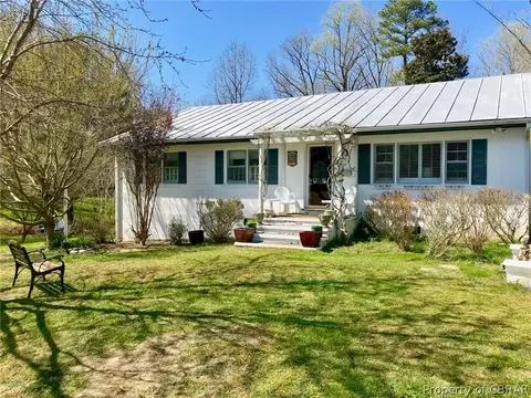 2575 Regent Rd, Topping, VA 23169 photo 1