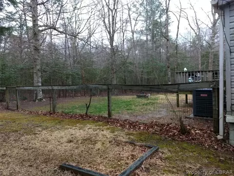 7136 Beech Creek Rd, Gloucester, VA 23061 photo 6