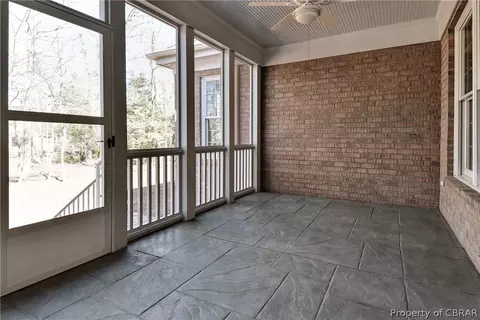 105 Ormskirk, Williamsburg, VA 23188 photo 34