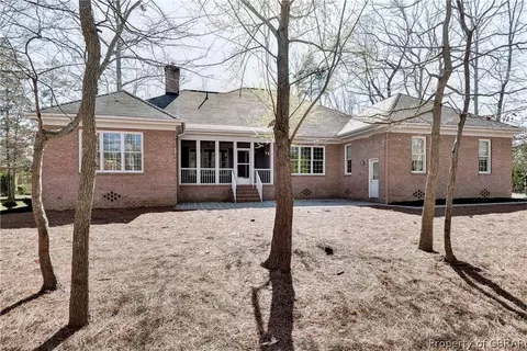 105 Ormskirk, Williamsburg, VA 23188 photo 37