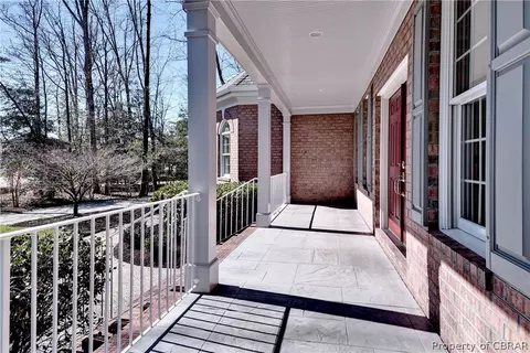 105 Ormskirk, Williamsburg, VA 23188 photo 3