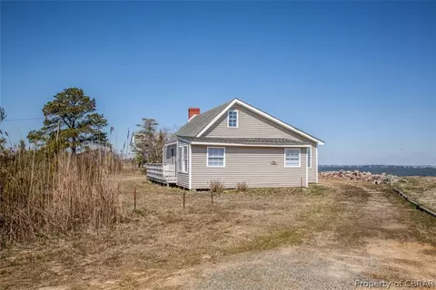 8 Sugar Shack Ln, Wake, VA 23176 photo 2