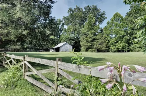 7554 Creeks End Rd, Gloucester, VA 23061 photo 40