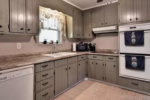 7554 Creeks End Rd, Gloucester, VA 23061 photo 17