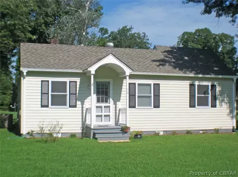 46 Carters Cove Dr, Weems, VA 22576 photo 1