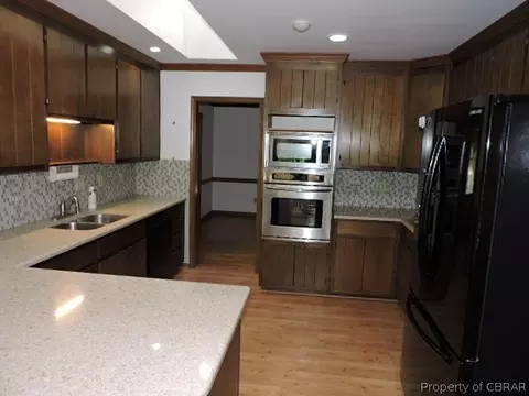 6643 John Smith Ln, Hayes, VA 23072 photo 8