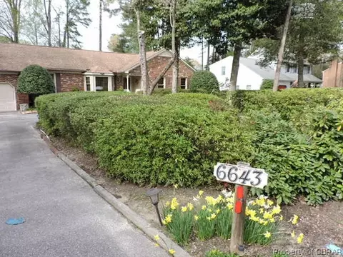 6643 John Smith Ln, Hayes, VA 23072 photo 1