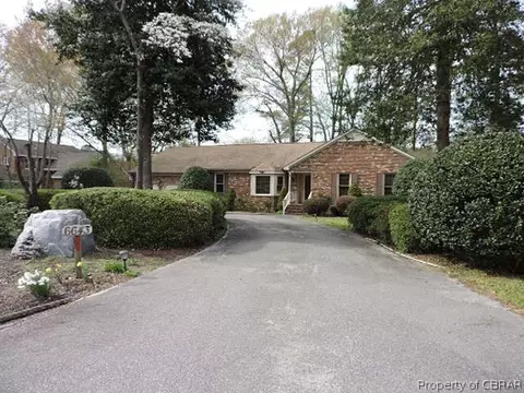 6643 John Smith Ln, Hayes, VA 23072 photo 2