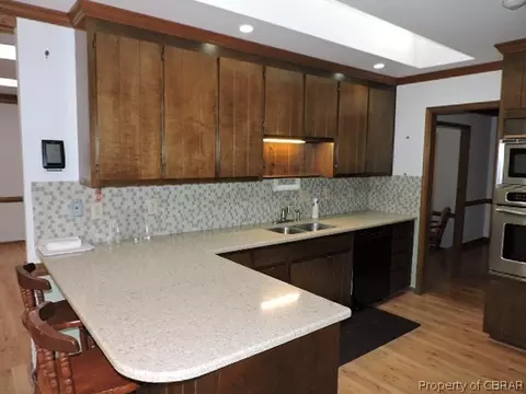 6643 John Smith Ln, Hayes, VA 23072 photo 7