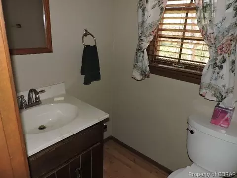 6643 John Smith Ln, Hayes, VA 23072 photo 12