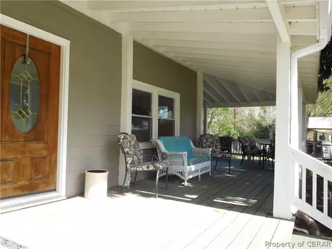 4453 George Ln, Gloucester, VA 23061 photo 2
