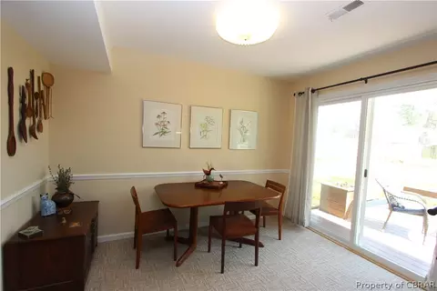 6357 Stonehenge Way, Gloucester, VA 23061 photo 9