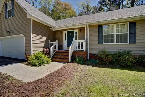 4575 Bufflehead Dr, Gloucester, VA 23061 photo 4