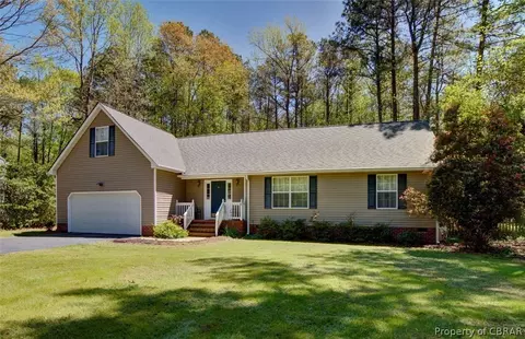 4575 Bufflehead Dr, Gloucester, VA 23061 photo 1