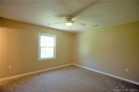 5273 Paige Rd, Gloucester, VA 23061 photo 12