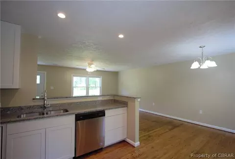 5273 Paige Rd, Gloucester, VA 23061 photo 10