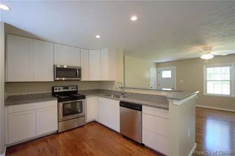 5273 Paige Rd, Gloucester, VA 23061 photo 5