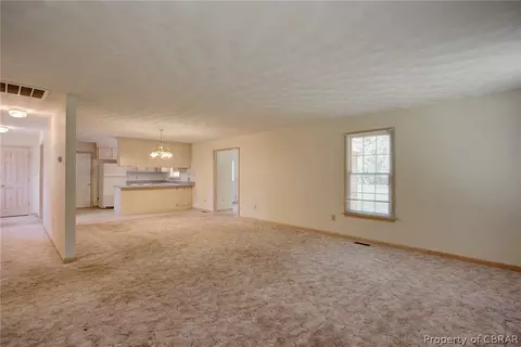 6209 Allmondsville Rd, Gloucester, VA 23061 photo 7