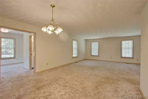 6209 Allmondsville Rd, Gloucester, VA 23061 photo 6