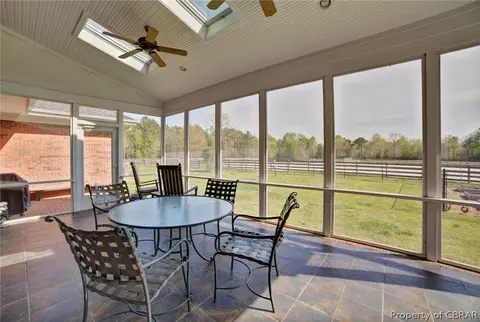5472 Kings Dr, Gloucester, VA 23061 photo 24