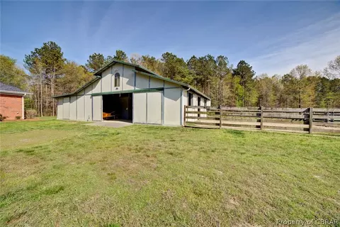 5472 Kings Dr, Gloucester, VA 23061 photo 27