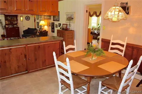 6586 Francis St, Gloucester, VA 23061 photo 19
