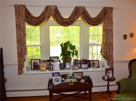 6586 Francis St, Gloucester, VA 23061 photo 8
