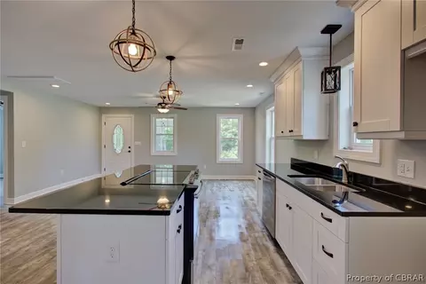 3702 Cappahosic Rd, Gloucester, VA 23061 photo 9