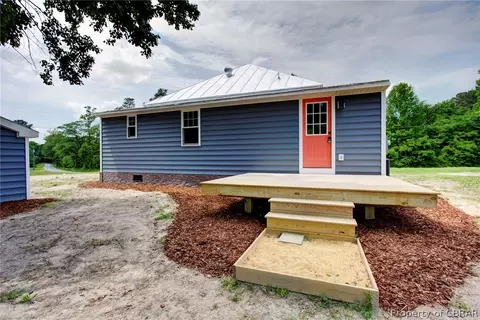 3702 Cappahosic Rd, Gloucester, VA 23061 photo 4