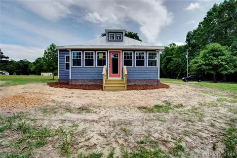 3702 Cappahosic Rd, Gloucester, VA 23061 photo 3
