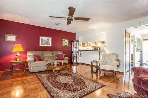 530 Hollomon Dr, Hampton, VA 23666 photo 7