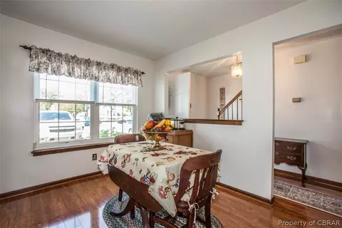 530 Hollomon Dr, Hampton, VA 23666 photo 3
