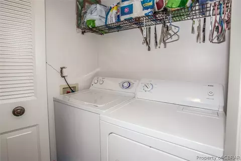 530 Hollomon Dr, Hampton, VA 23666 photo 17