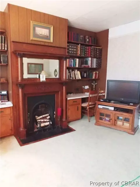 427 8th St, West Point, VA 23181 photo 9