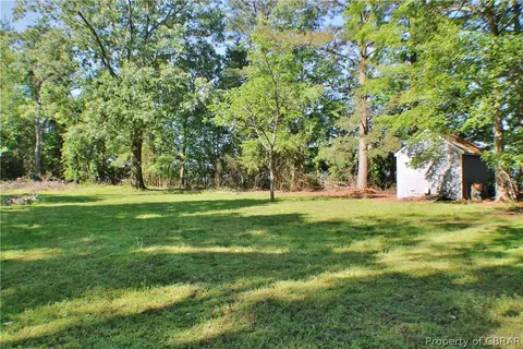 8412 Waverley Ln, Gloucester, VA 23061 photo 6