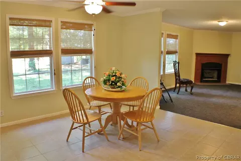 8412 Waverley Ln, Gloucester, VA 23061 photo 10